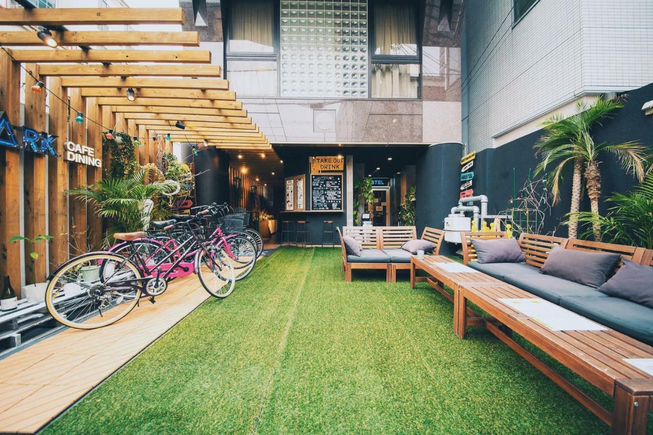 Ark Hostel Osaka Exteriör bild